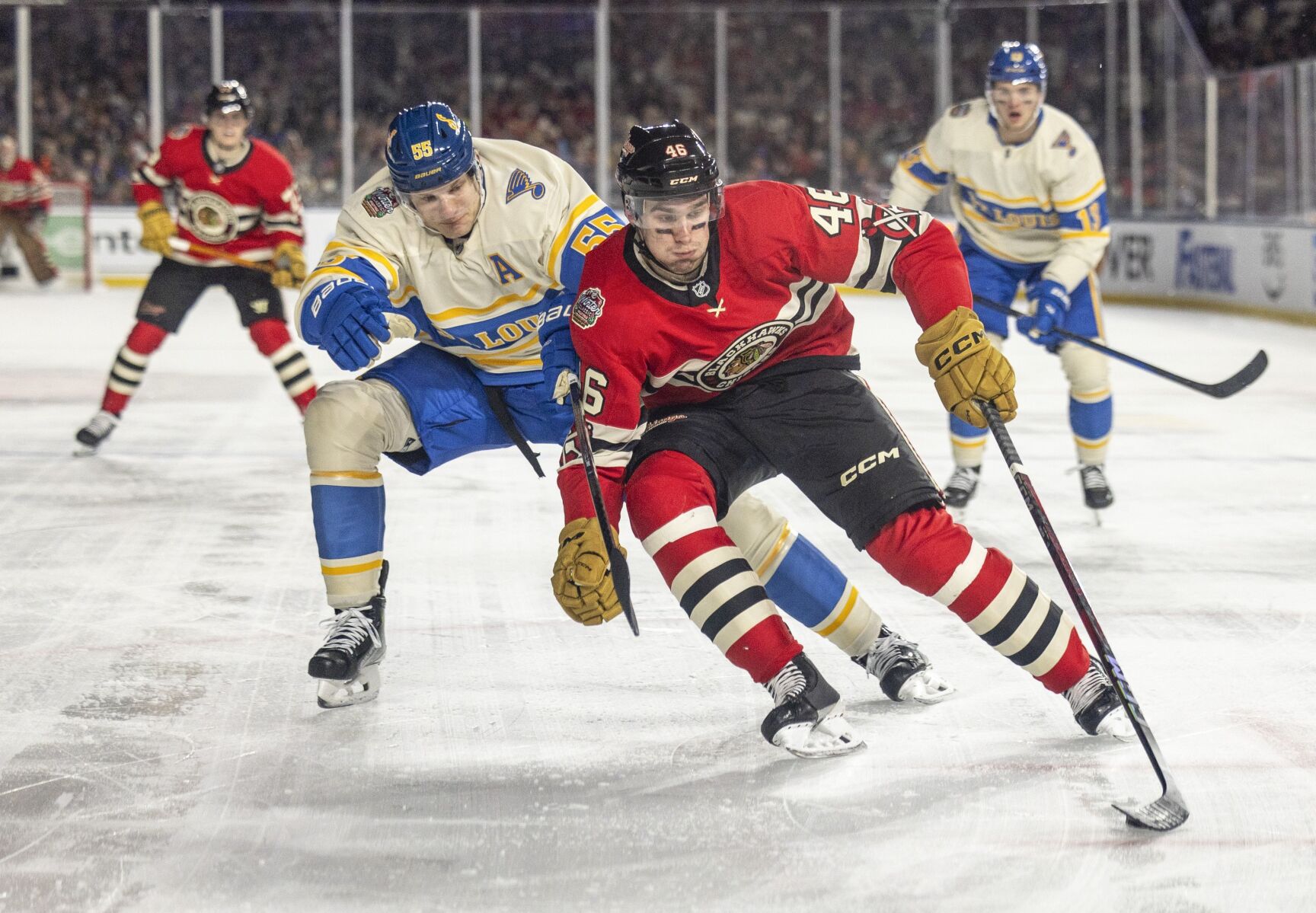 The Blues and Blackhawks take Wrigley Field for the Winter Classic